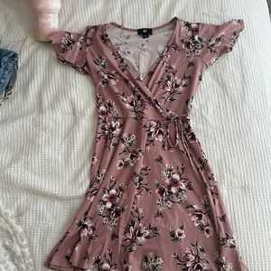 Floral Pink Dress Short Sleeve Size Small